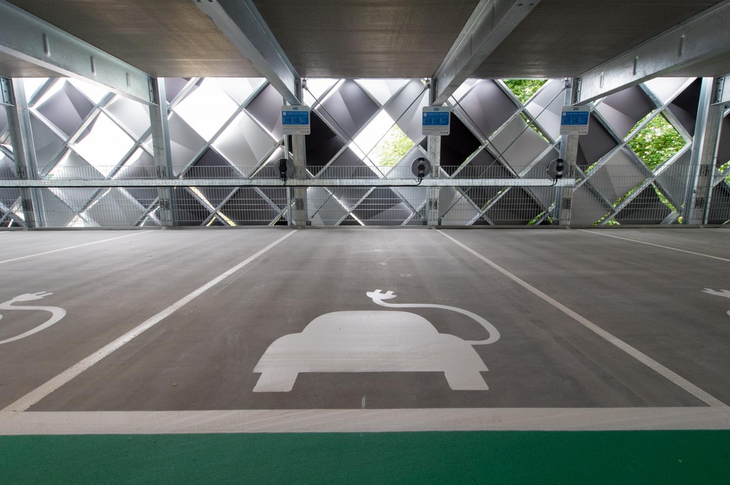 Electrical Vehicle Charging Point at the University of Sussex