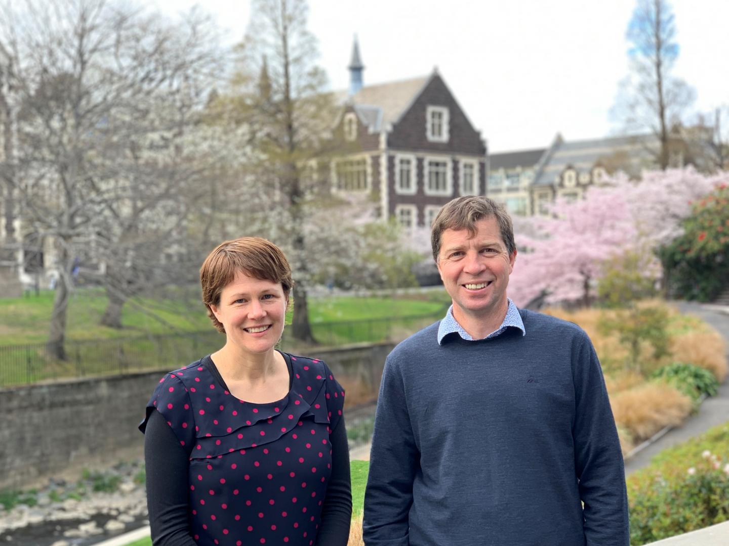 Dr Lynette Brownfield, Associate Professor Richard Macknight