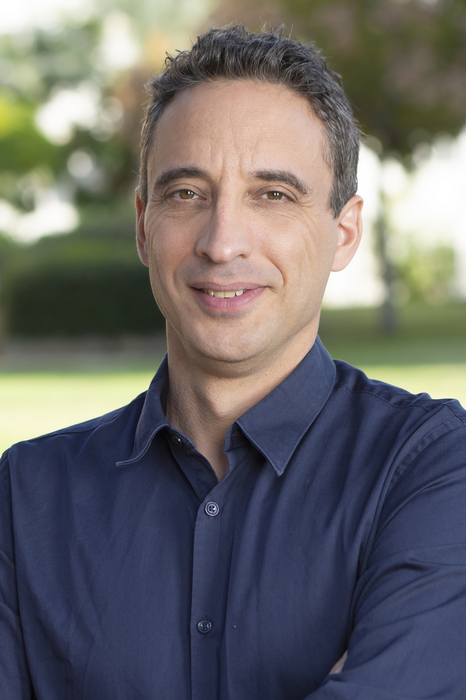 prof. Nitzan Censor