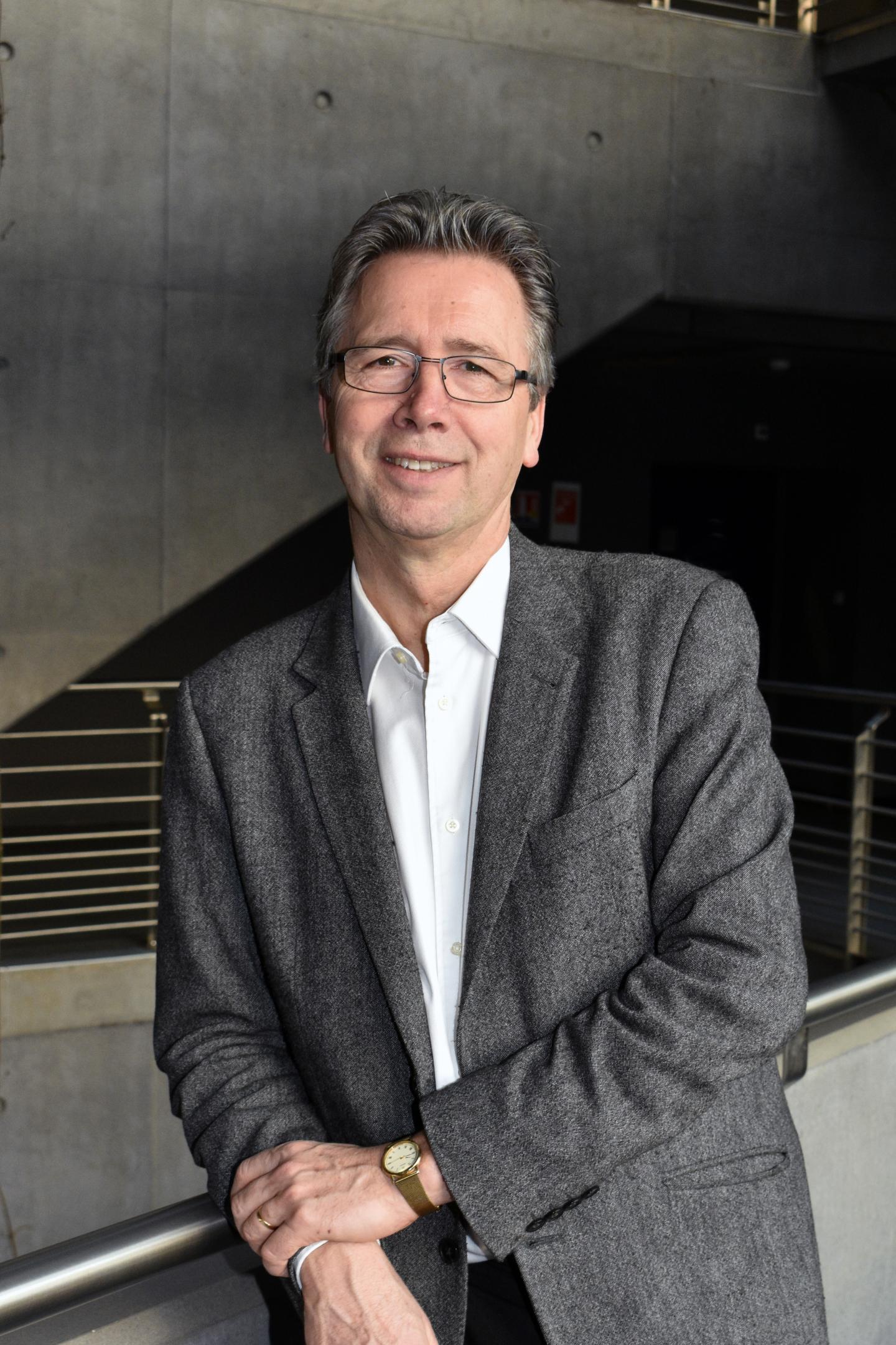 Thomas Ebbesen, CNRS