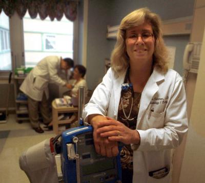 New Treatment Option Studied for Bladder Cancer (1 of 2)