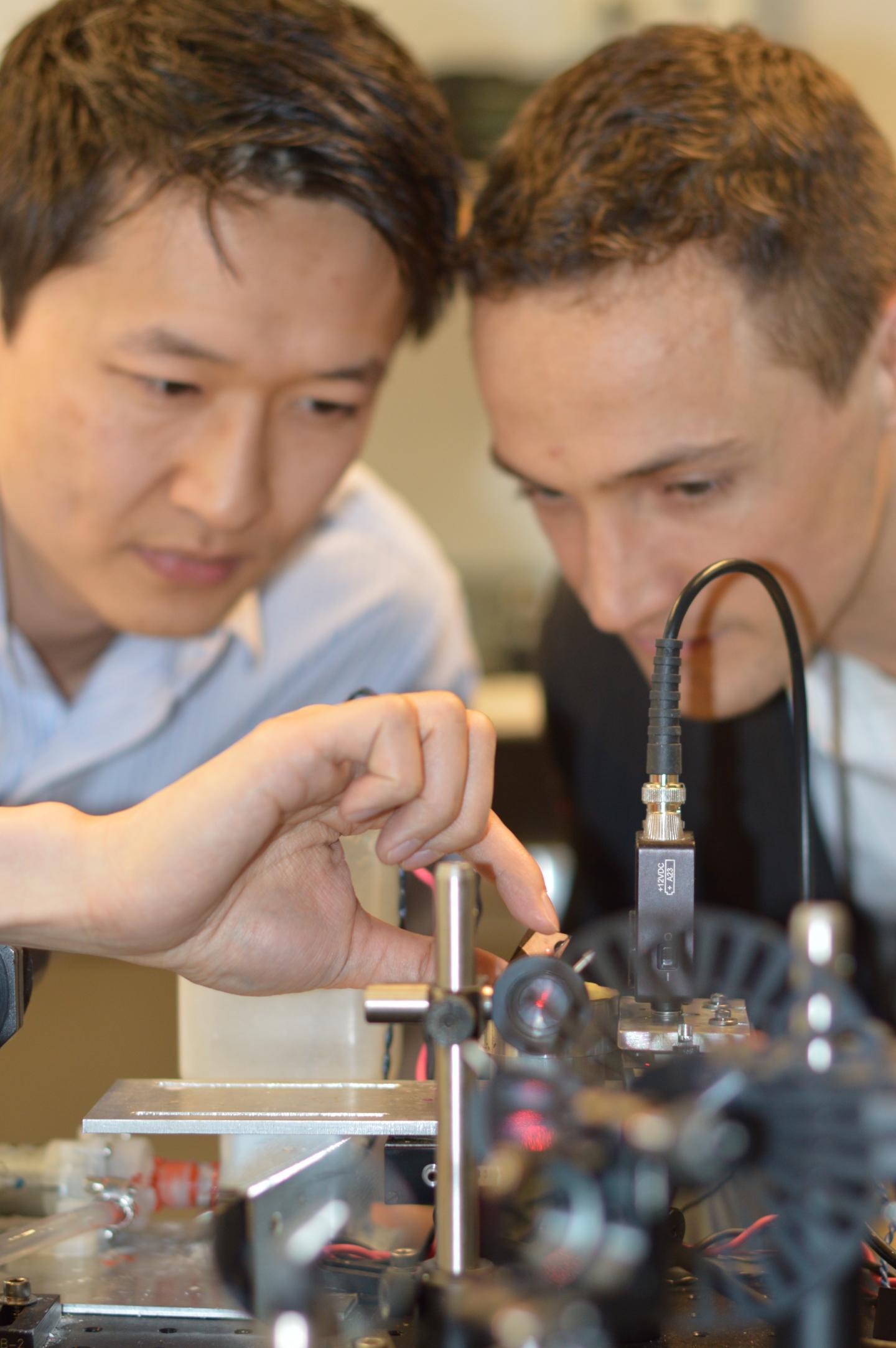 UBC Researchers Discover New Glass Technology