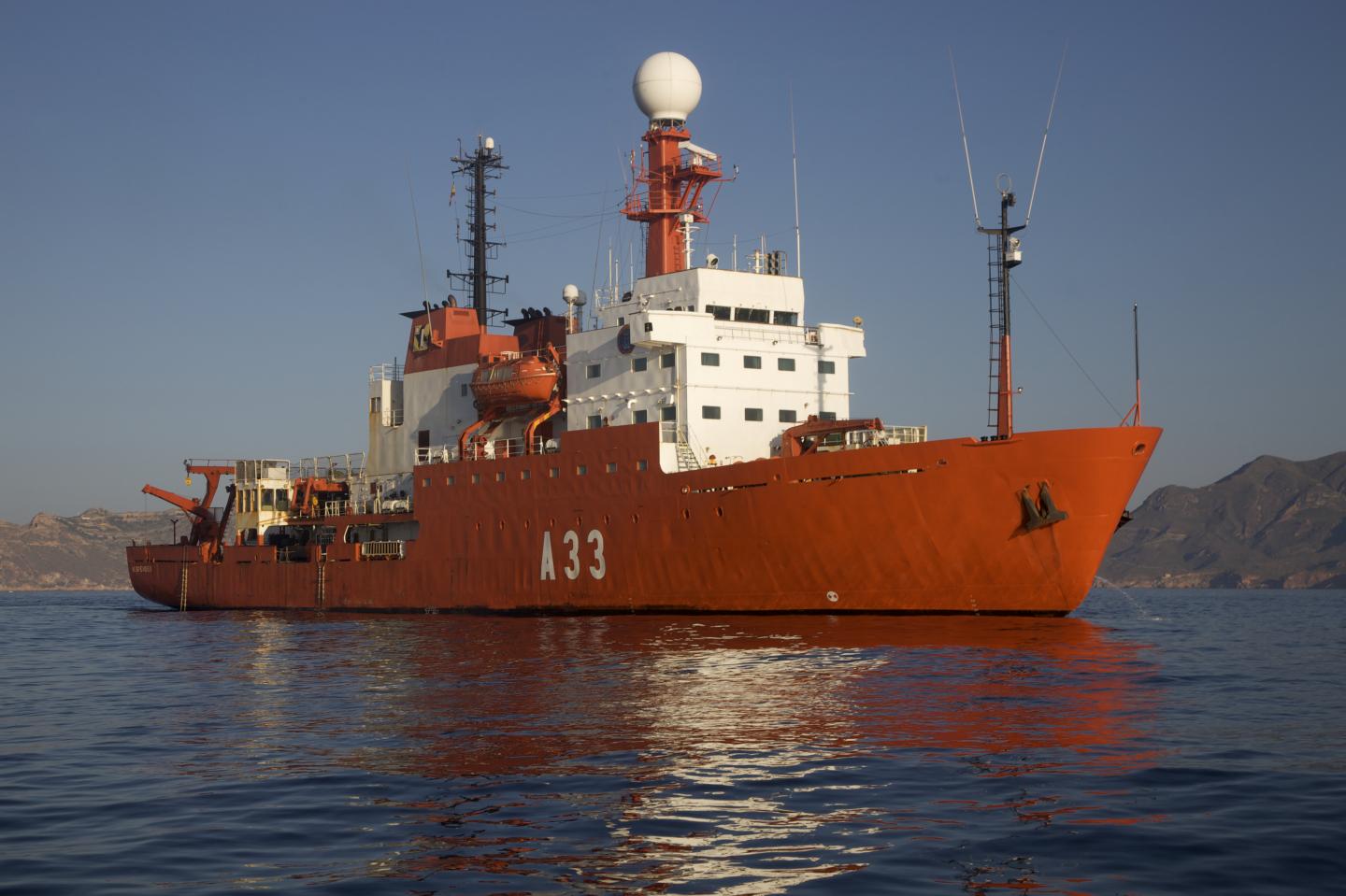 Oceanographic Ship 'Hesp&eacute;rides'.