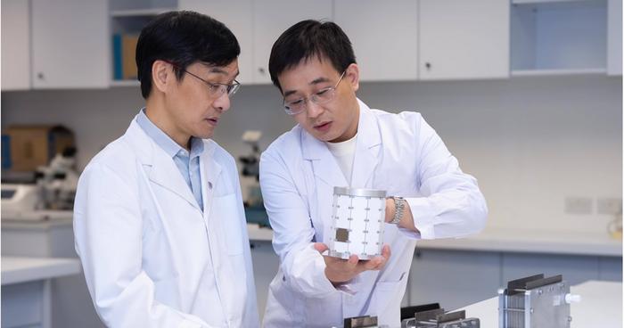 PolyU’s first in-orbit material experiment testbed completed catalyst material experiments in Low Earth Orbit