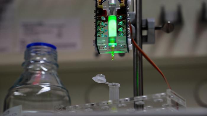 Protein purification with light