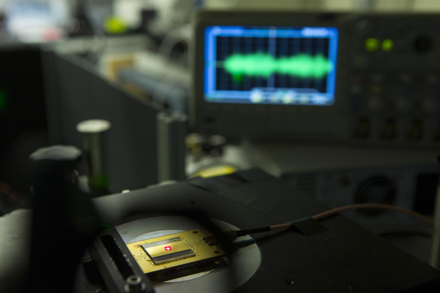 A Diamond Radio Receiver (3 of 3)