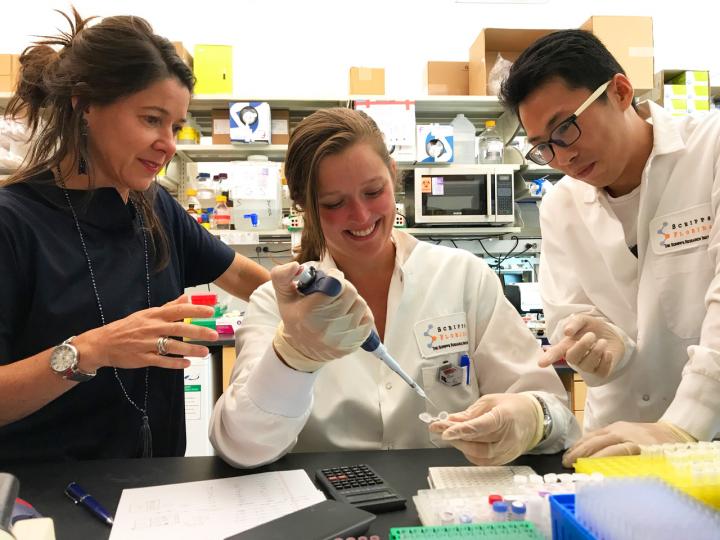 Susana Valente, Cari F. Kessing and Chuan Li, Scripps Research Institute 