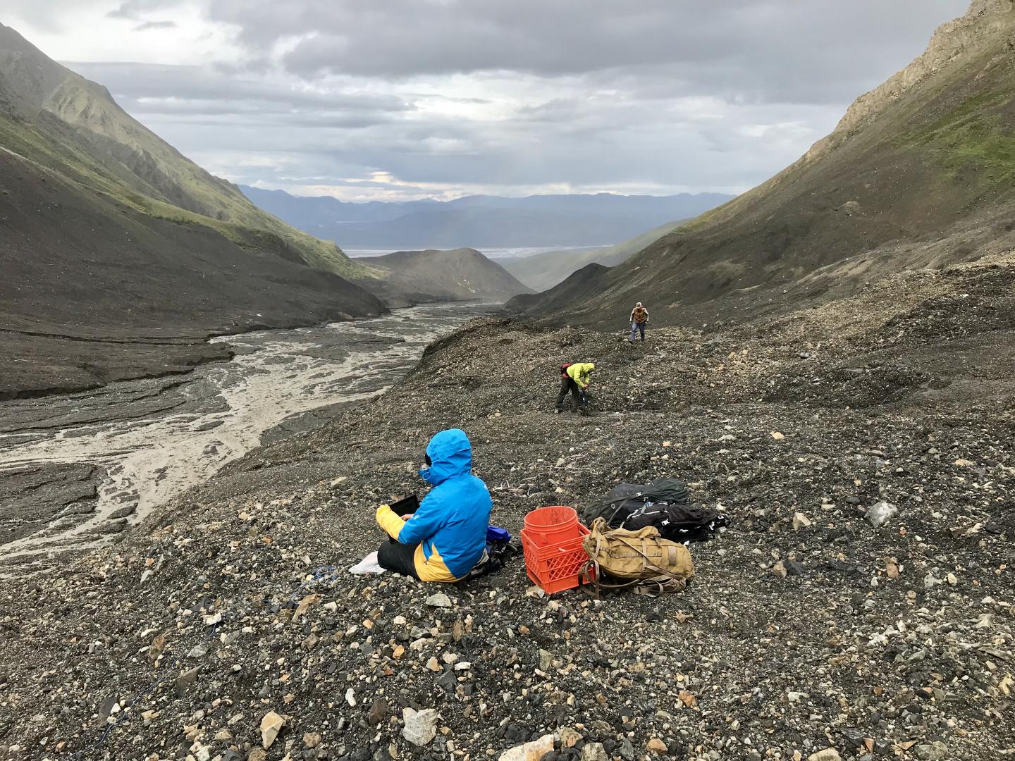 Setting up geophysical instrumentation