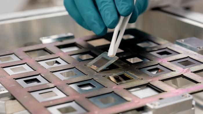 New record for perovskite solar cells