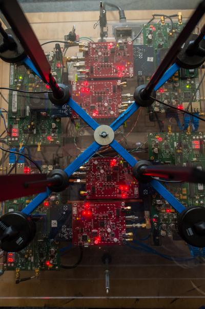 Multiuser, Multiantenna Transmission Scheme for UHF