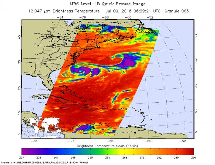 NASA gets infrared view of Carolina Chris, th EurekAlert!