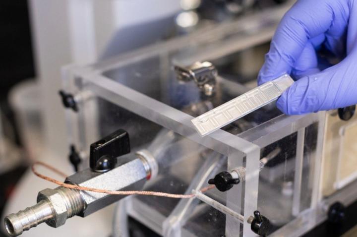 World's First Passive Anti-Frosting Surface Fights Ice with Ice