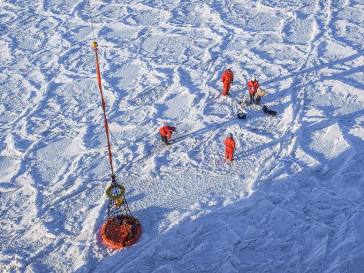 Sea ice instrument