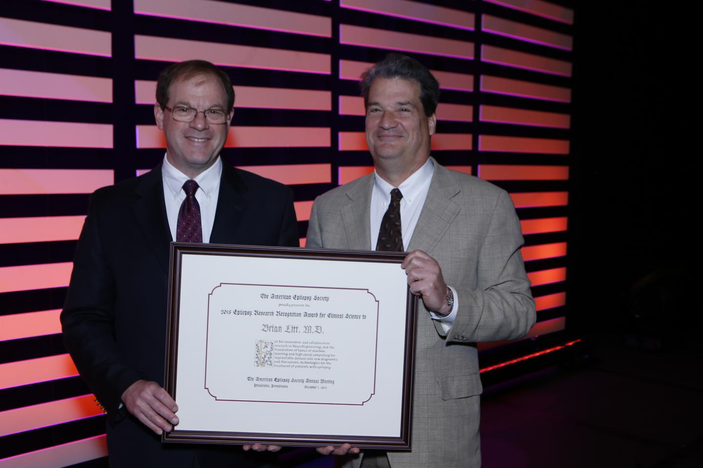 Brain Litt Receives Research Recognition Award for Clinical Science