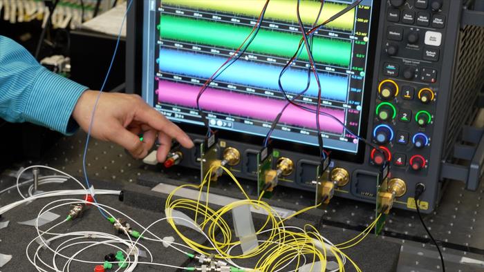 Four channel coherent optical receiver signals detected by oscilloscope