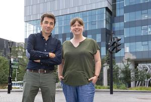 Nicolas Chomont, a CRCHUM researcher and professor at Université de Montréal, with Caroline Dufour, a doctoral student in Chomont’s lab and the study’s first author