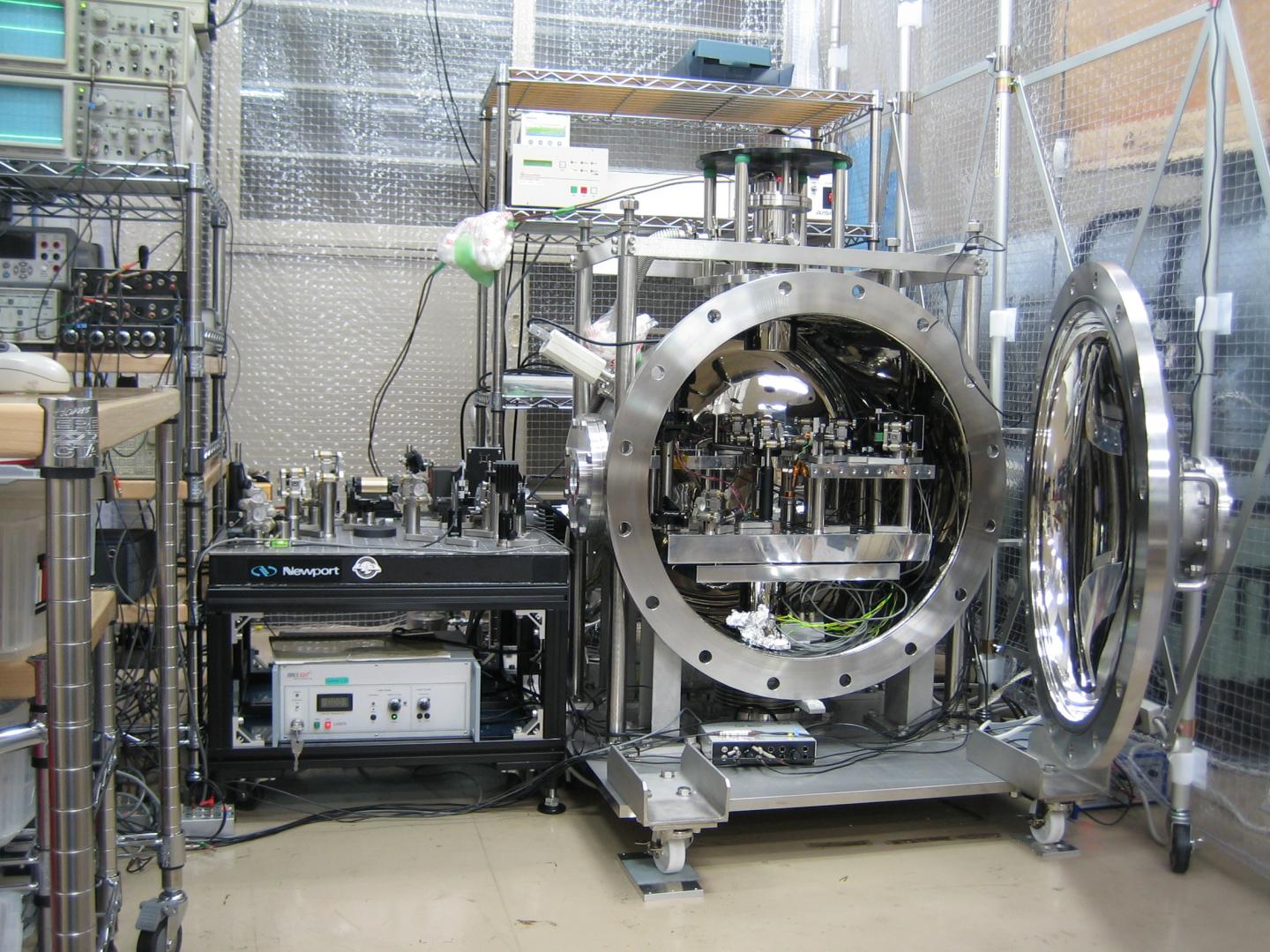 TOBA -- Tortion Bar Antenna