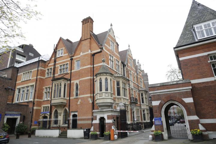 Entrance to Charterhouse Square campus