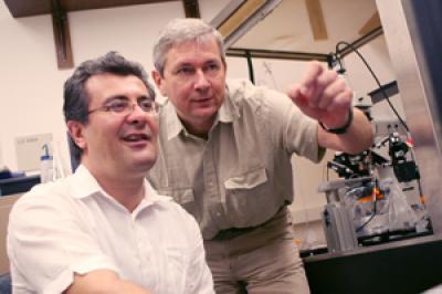 Drs. Joachim Herz and Murat Durakoglugil, UT Southwestern Medical Center