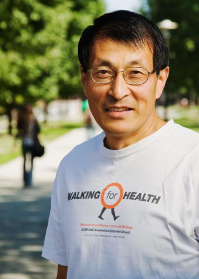 Weimo Zhu, University of Illinois at Urbana-Champaign