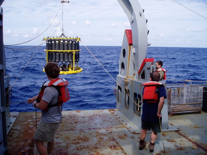 Sampling expedition in the Indian Ocean