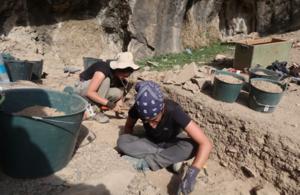 Soii Havzak site during excavations