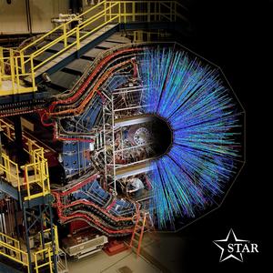 STAR detector and particle tracks