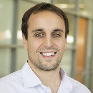 Miljkovic - square headshot.jpg