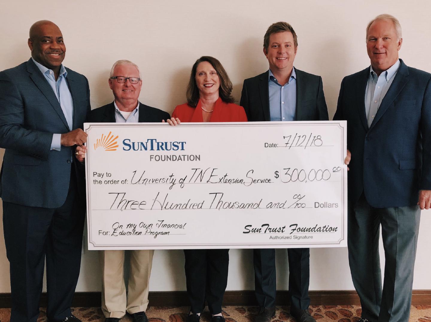 SunTrust Foundation Supports UT Extension's On Your Own Program