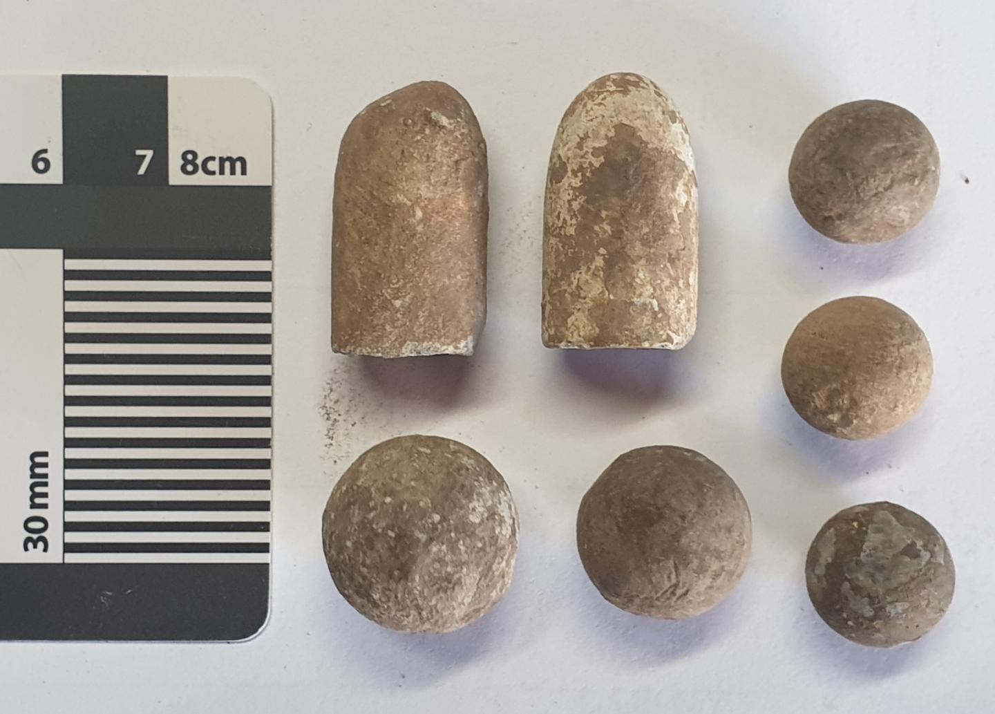 Australian Researchers Archaeology Dig Queensland