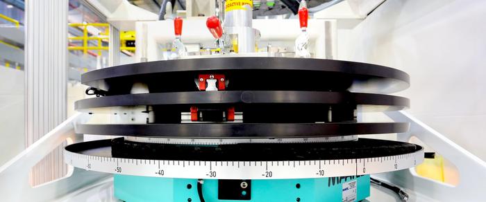 High Flux Isotope Reactor's IMAGINE instrument at ORNL