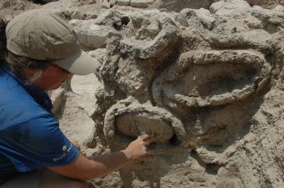 Ancient Beehives Found in Israel, Close-up