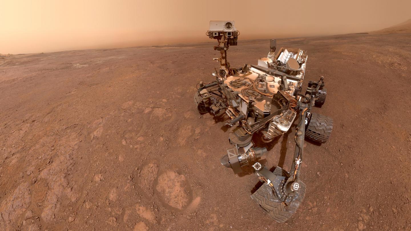 Selfie Image of Mars Rover Curiosity