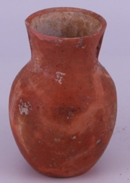 Long-necked Hu vessel