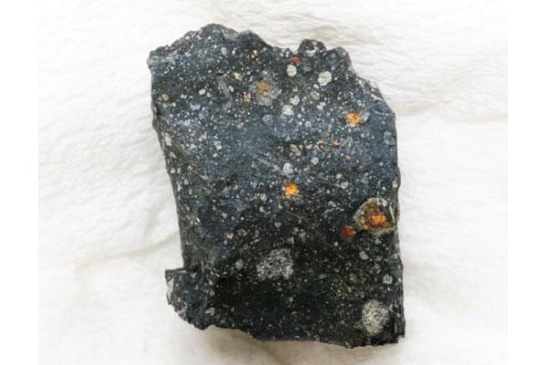 Meteorite Amino Acids Derived from Substrates More Widely Available in the Early Solar System