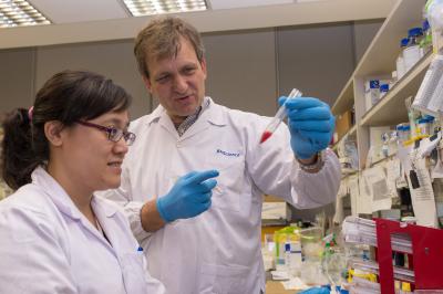 Peter Presier and Dr. Annie Gao, Nanyang Technological University