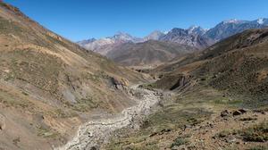 Visibly dry: Yeso region (Chile) during megadrought