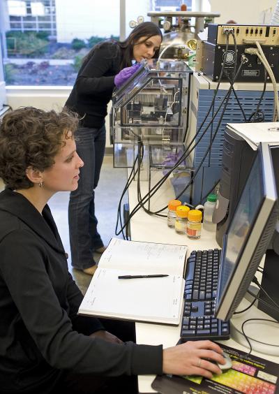 Purdue Graduate Students Examine Samples