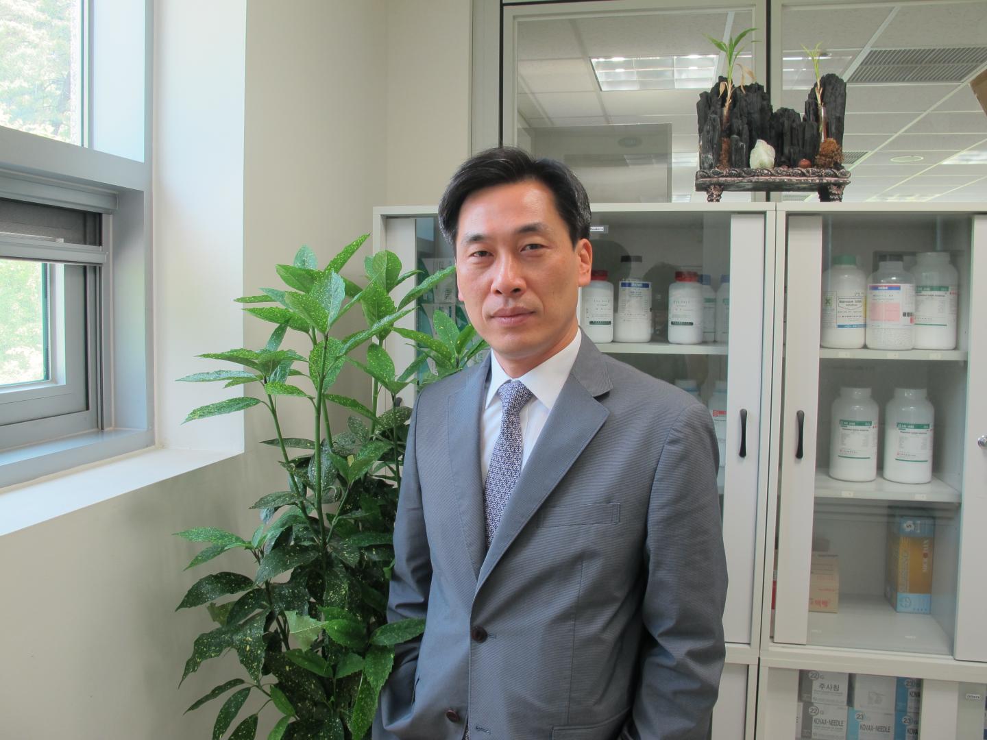 Dr. Jungyeob Ham, Korea Institute of Science and Technology