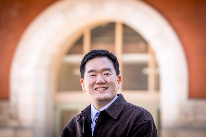 Junghwan Kim co-led a study about the effectiveness of mobility restrictions in the U.S. during the COVID-19 global pandemic.