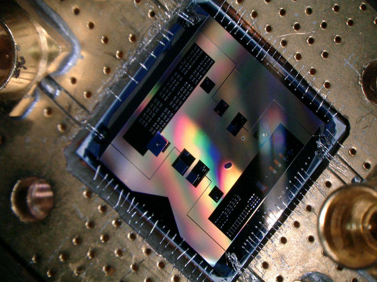 Quantum Chip (2 of 2)