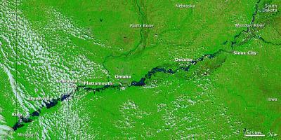 Floods Advance Down the Missouri River