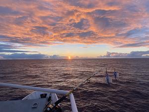 Sampling aerosols aboard the R/V Kilo Moana