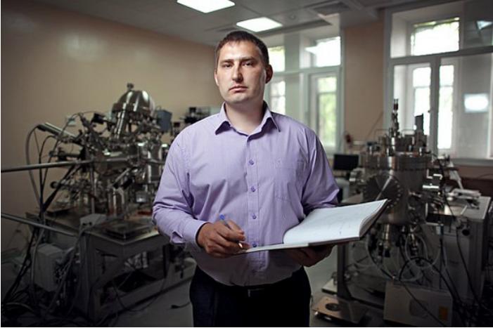 Alexander Samardak, FEFU