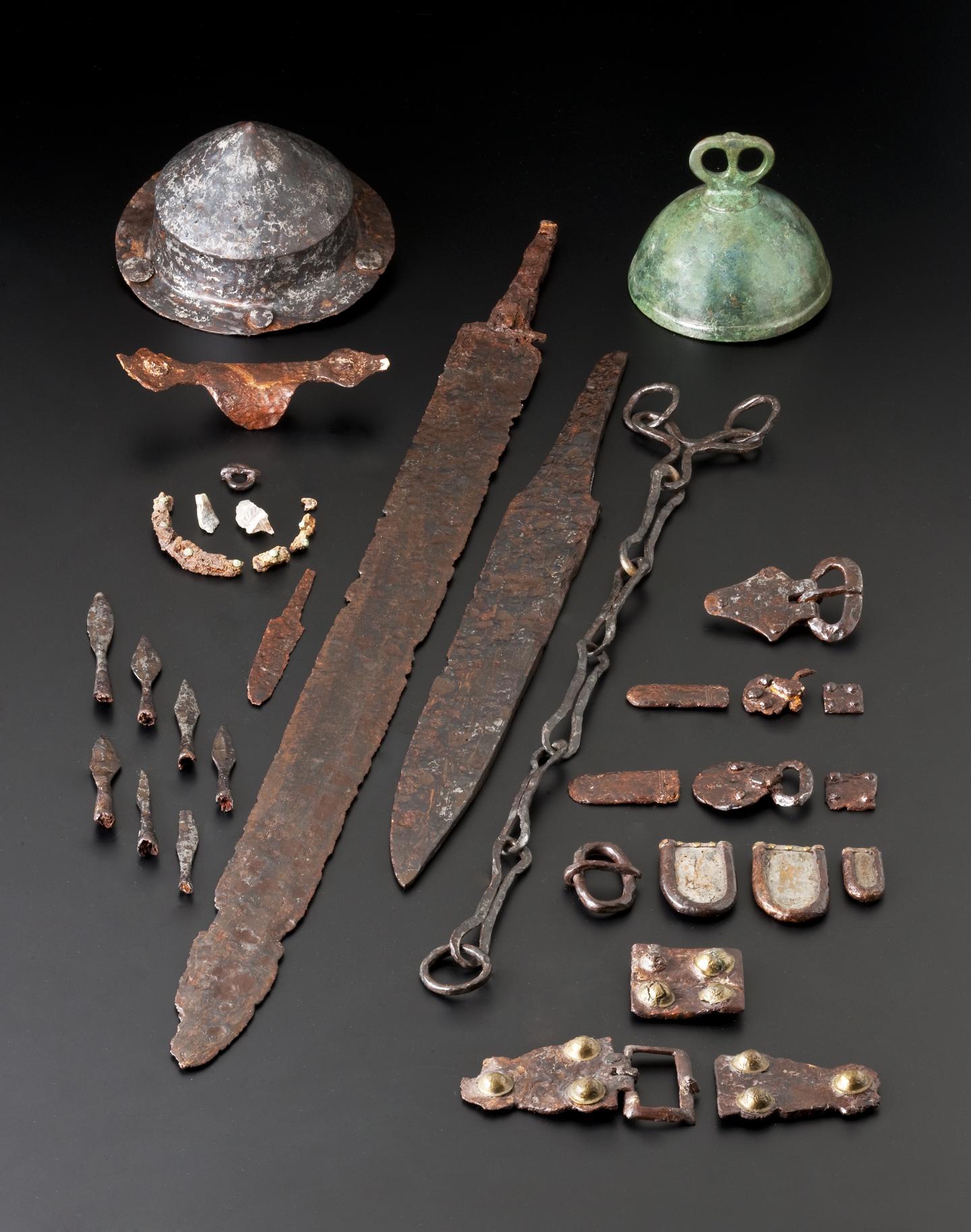 Revealed: Genetic Secrets of High-Ranked Warriors at a Medieval German Burial Site (4 of 8)