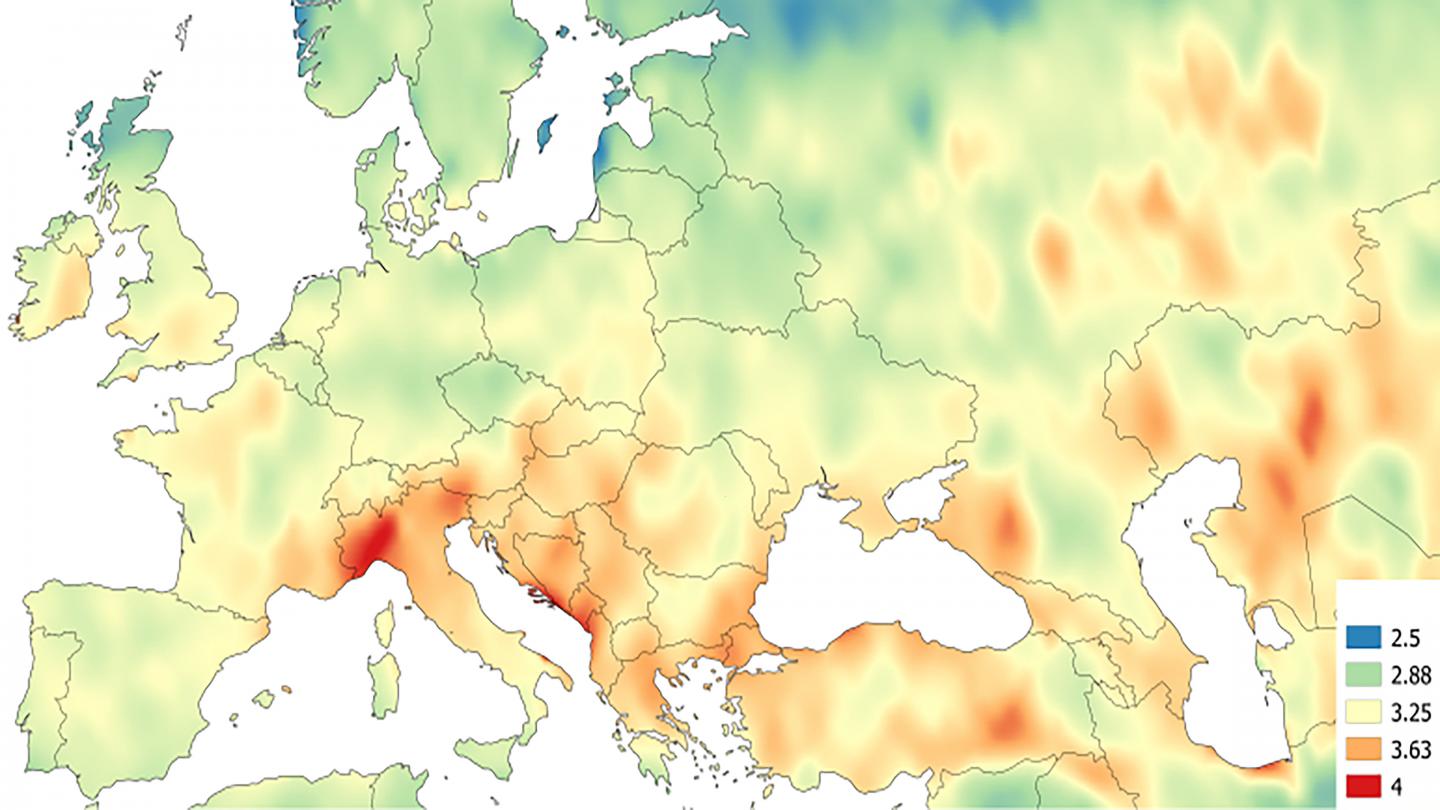 Spatial Distribution of the Ratio of Power to Storage Days for Solar Energy Sources