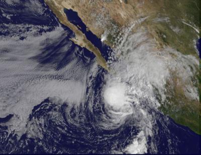 GOES-11 Sees Rick Approaching the Southern Baja
