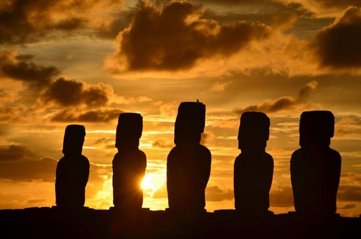 Moai Statues