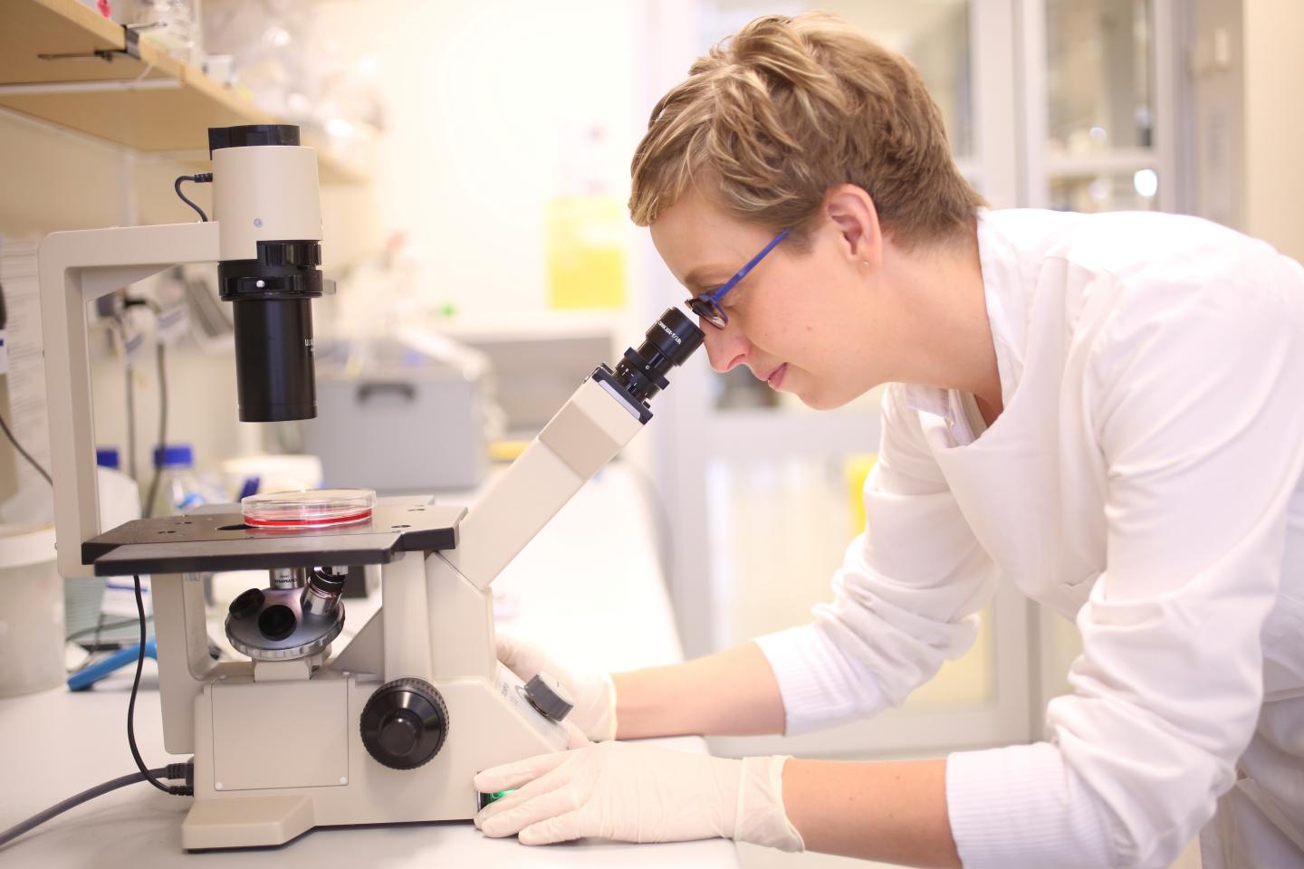 Associate Professor Kate Schroder, University of Queensland 