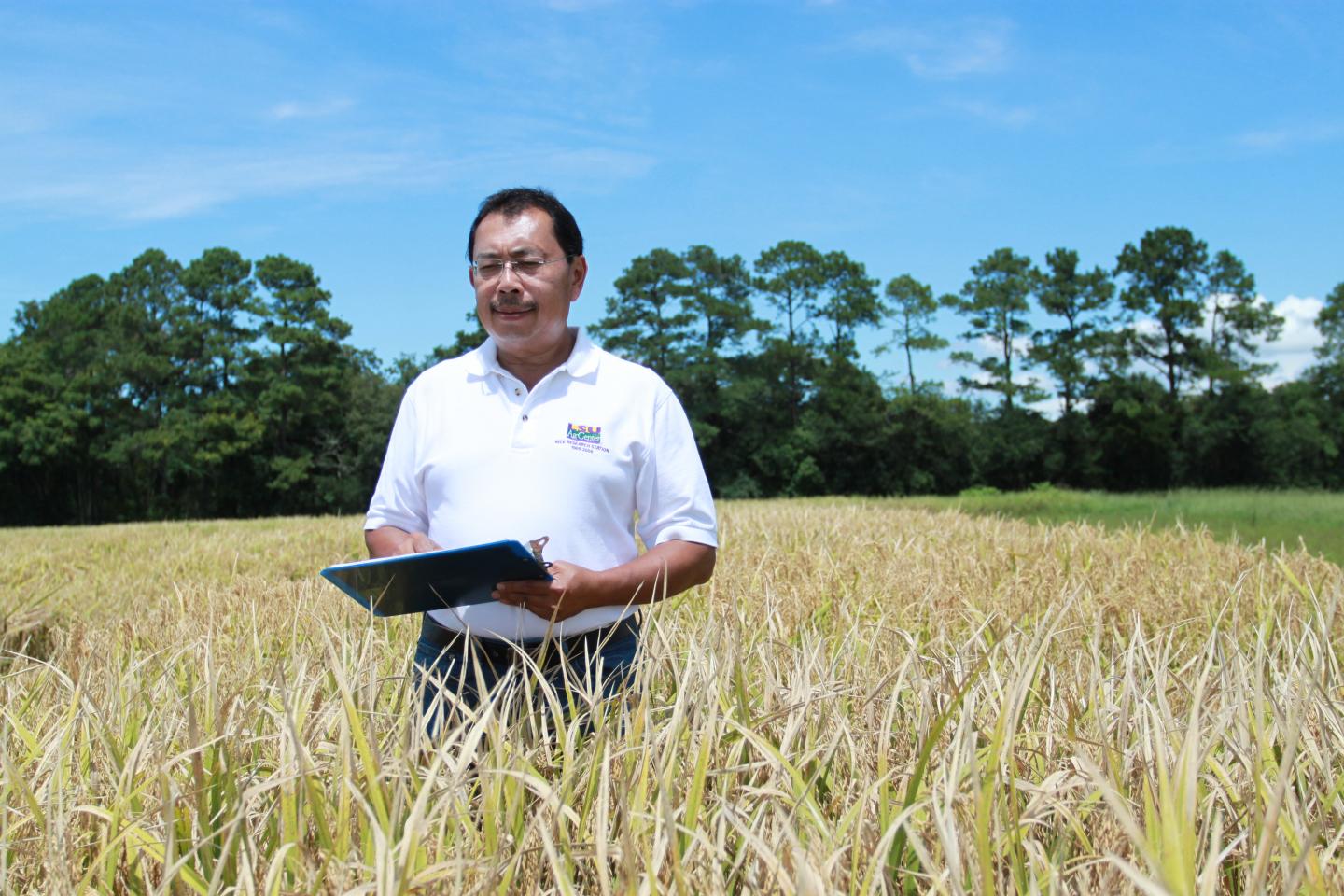 Utomo in Field